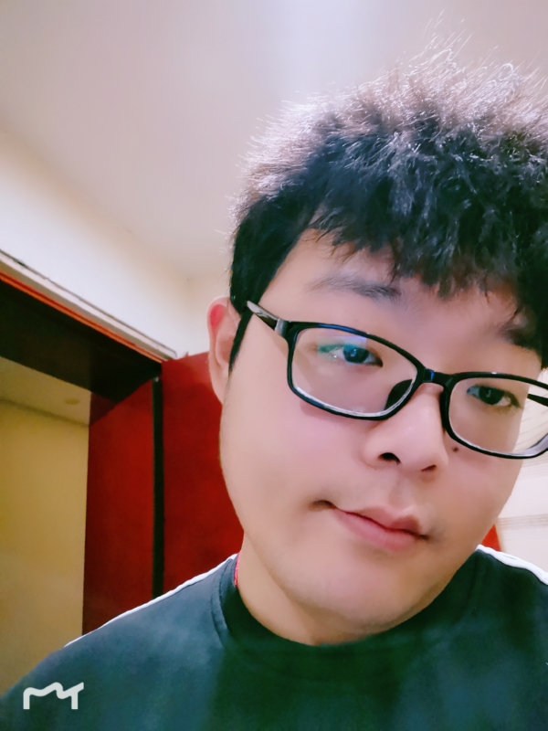 坠羽的第一张照片--九江相亲服务中心