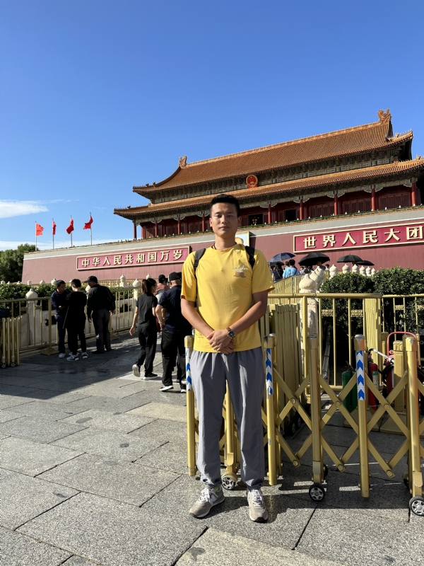 莫过于的第一张照片--九江相亲服务中心