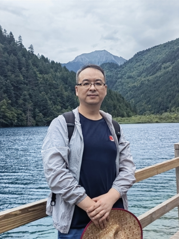 守望者的第二张照片--九江相亲服务中心