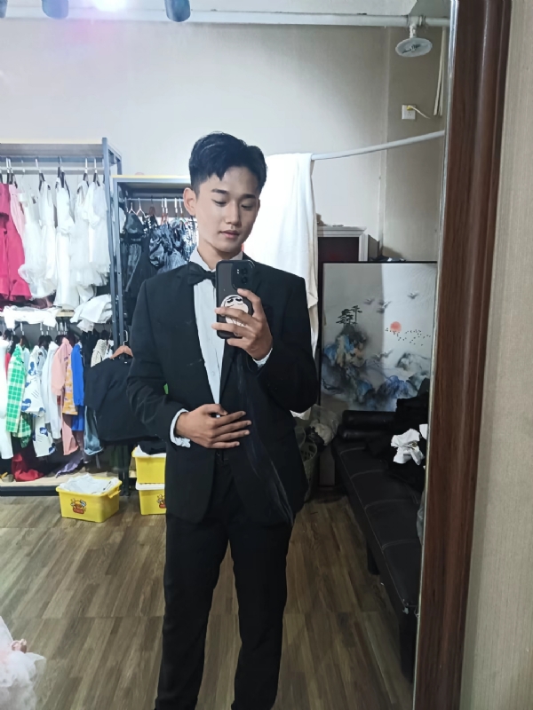 李梓宇的第一张照片--九江相亲服务中心