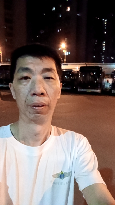 小丑的第一张照片--九江相亲服务中心