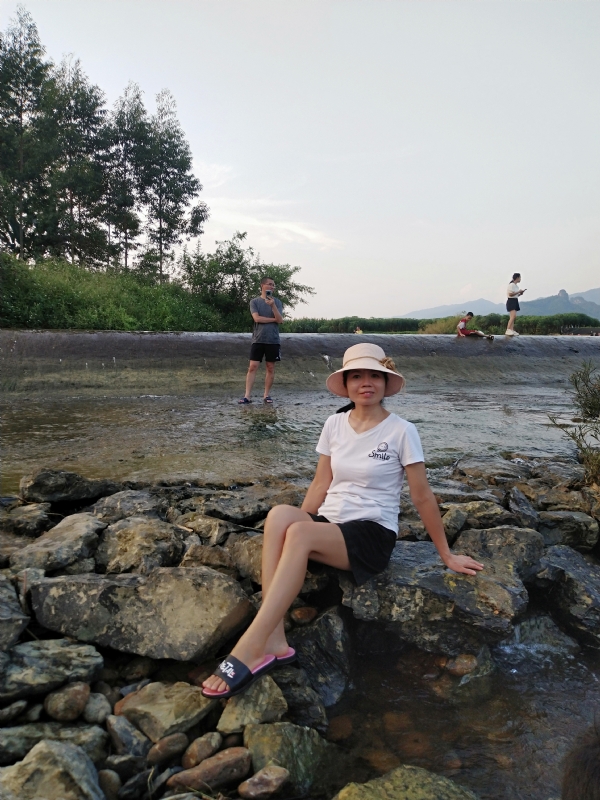 雪儿的第一张照片--九江相亲服务中心