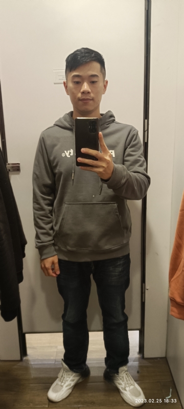 酷酷的少年的第一张照片--九江相亲服务中心