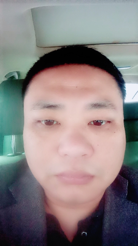 向日葵的第一张照片--九江相亲服务中心