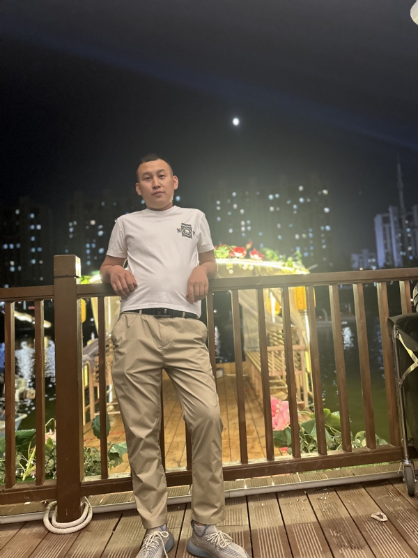 大超的第一张照片--九江相亲服务中心