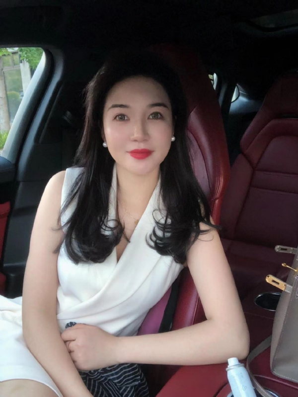 小雨的第一张照片--九江相亲服务中心