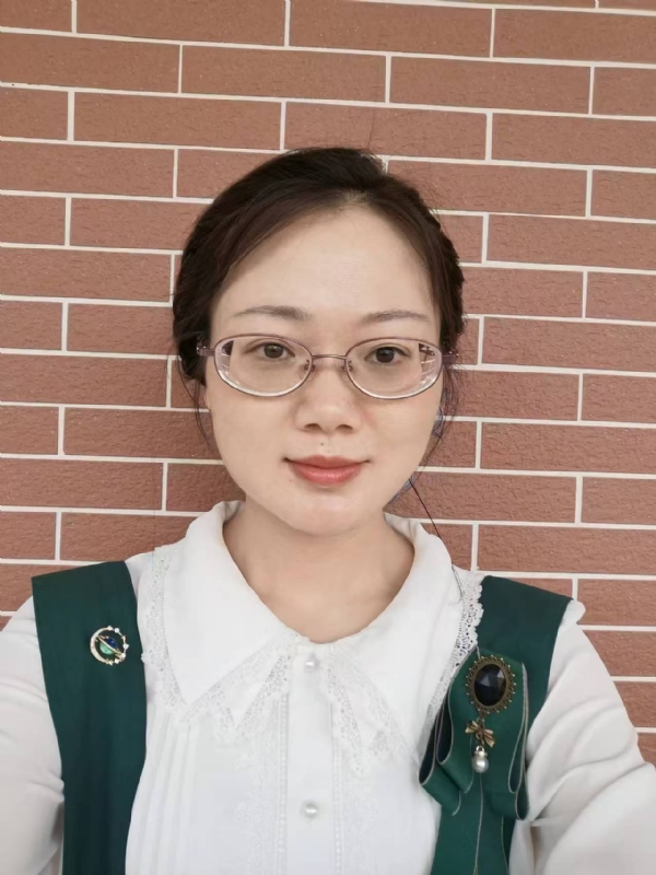 Lily的第二张照片--九江相亲服务中心