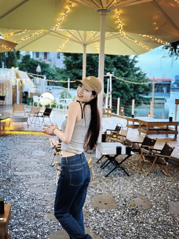 Vicky的第二张照片--九江相亲服务中心