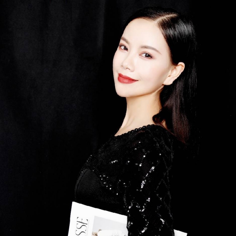 甜以待人的第三张照片--九江相亲服务中心