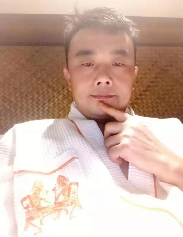 青锋的第一张照片--九江相亲服务中心