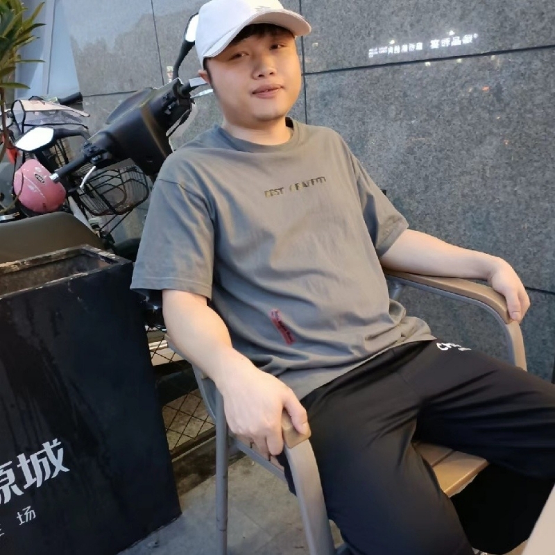 风吹半夏的第一张照片--九江相亲服务中心