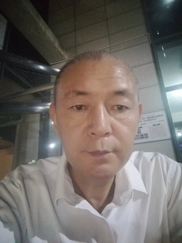 老李的第一张照片--九江相亲服务中心