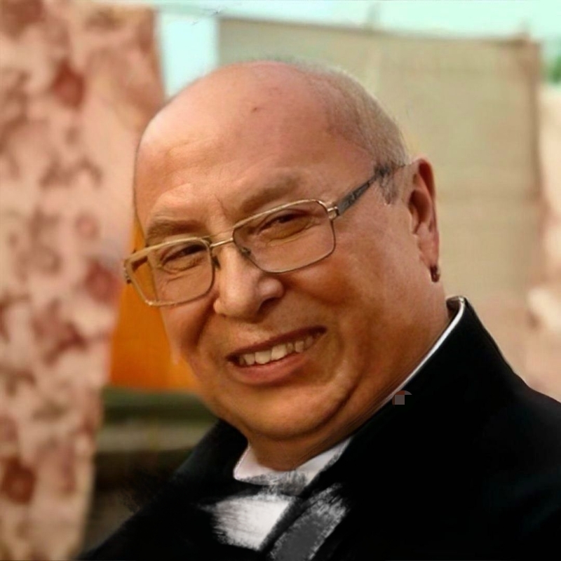 牵着猪儿看秀儿的第一张照片--九江相亲服务中心