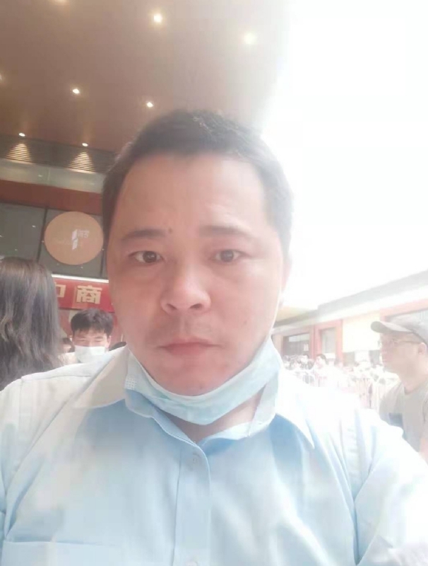 l蓝莲的第一张照片--九江相亲服务中心