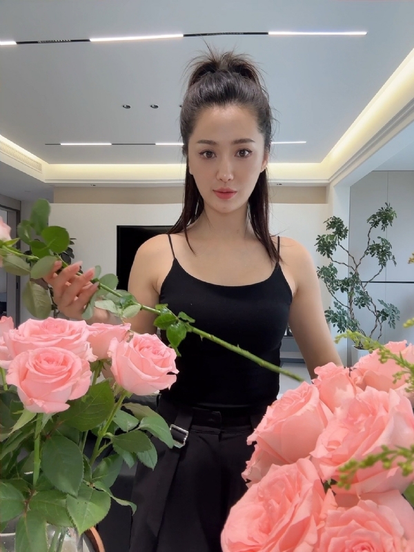 喜糖的第一张照片--九江相亲服务中心