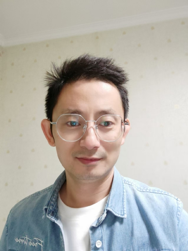 飘逸的第二张照片--九江相亲服务中心