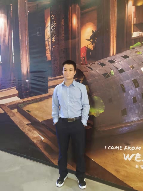 梧桐枫叶的第一张照片--九江相亲服务中心