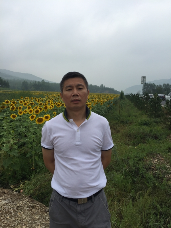 爱拼才会赢的大叔的第三张照片--九江相亲服务中心