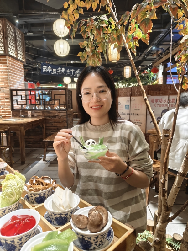 初秋的第二张照片--九江相亲服务中心