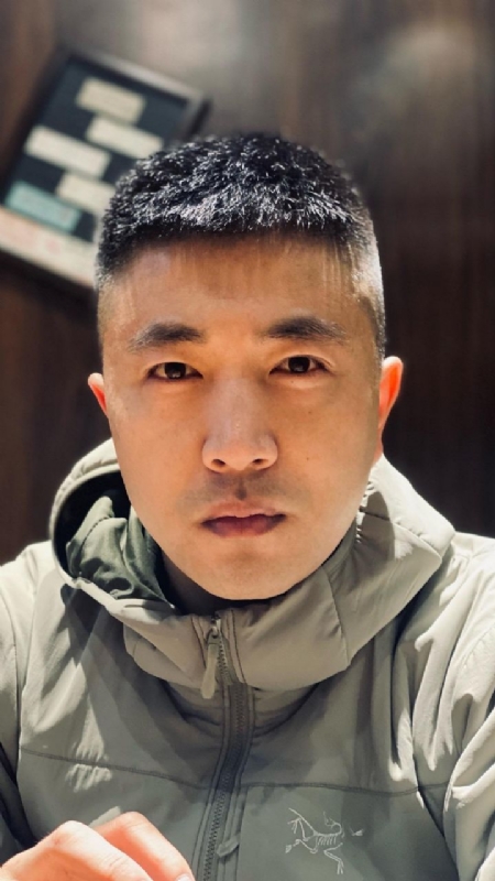 山中何缘的第一张照片--九江相亲服务中心