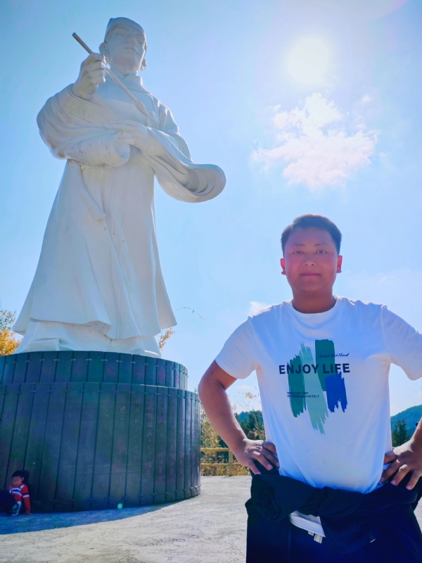 伏王虎的第一张照片--九江相亲服务中心