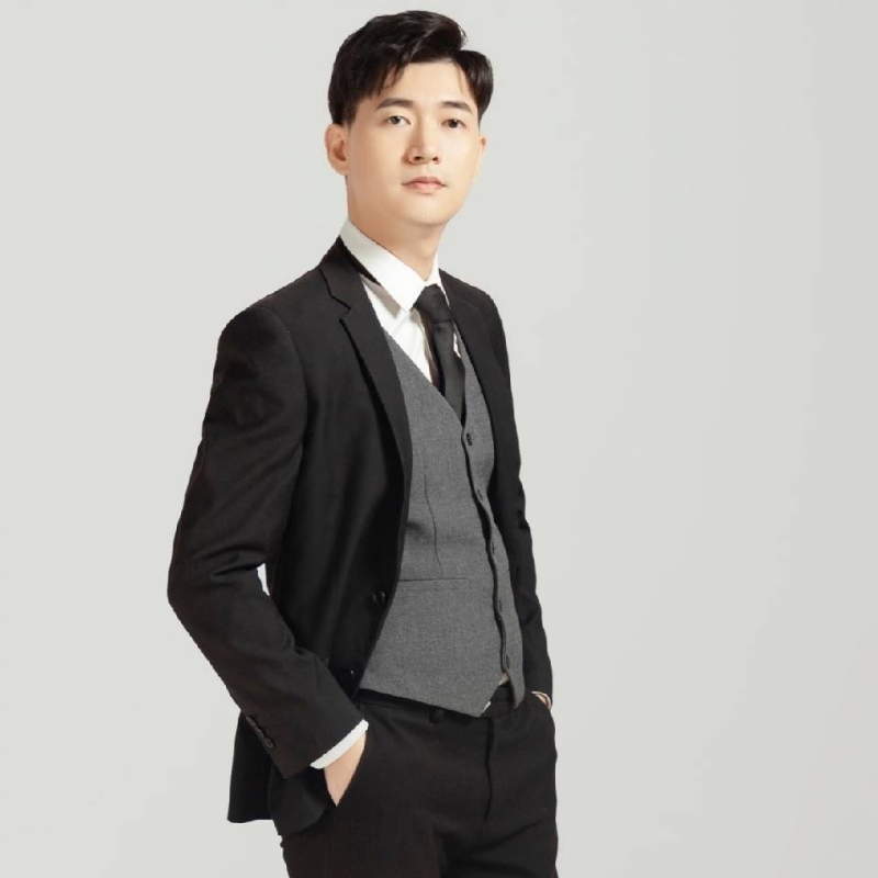 温嘉奇的第一张照片--九江相亲服务中心