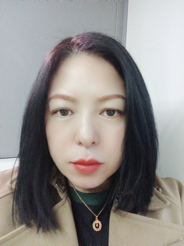 尘颜的第一张照片--九江相亲服务中心