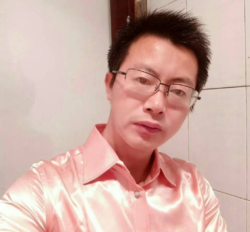 亮亮的第一张照片--九江相亲服务中心