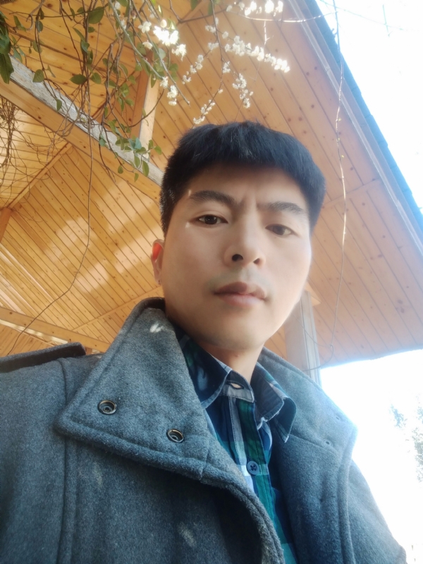 阿明的第二张照片--九江相亲服务中心