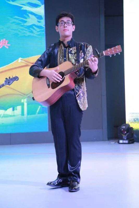 一叶知秋ZG的第一张照片--九江相亲服务中心