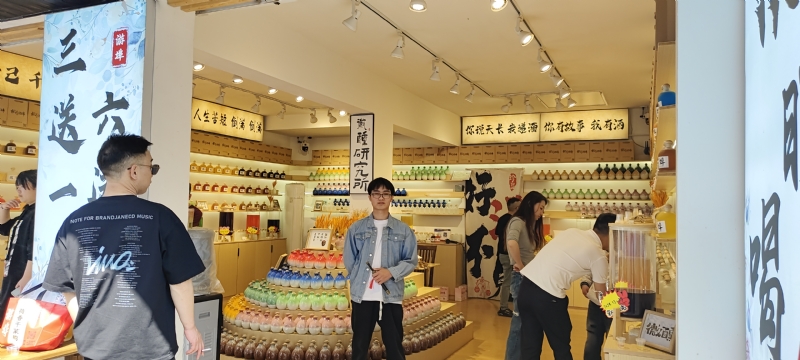 lilili109y的第三张照片--九江相亲服务中心