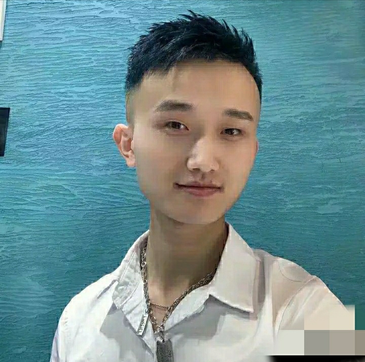 小哥哥的第一张照片--九江相亲服务中心