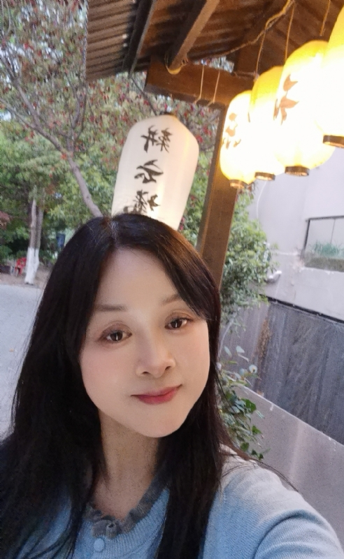 伊伊的第一张照片--九江相亲服务中心