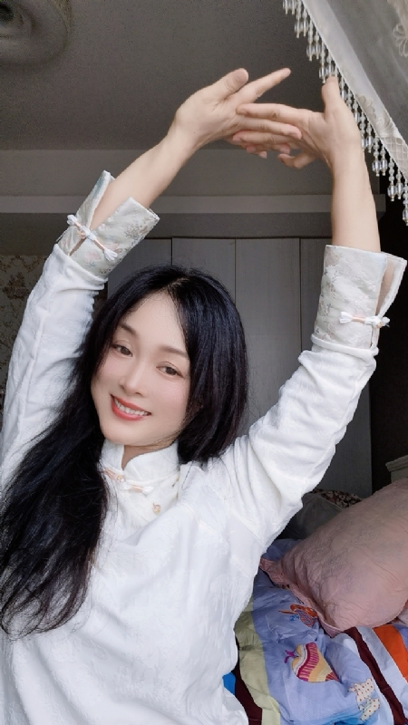 伊伊的第四张照片--九江相亲服务中心