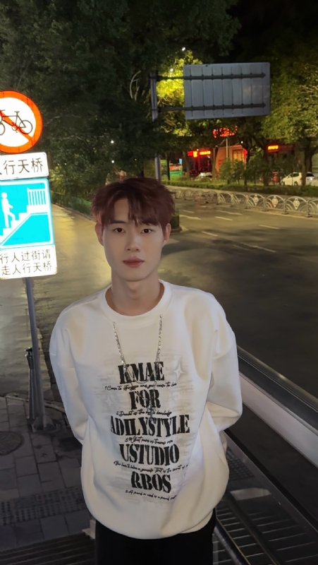 与宇的第一张照片--九江相亲服务中心