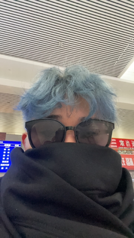 平行线的第一张照片--九江相亲服务中心