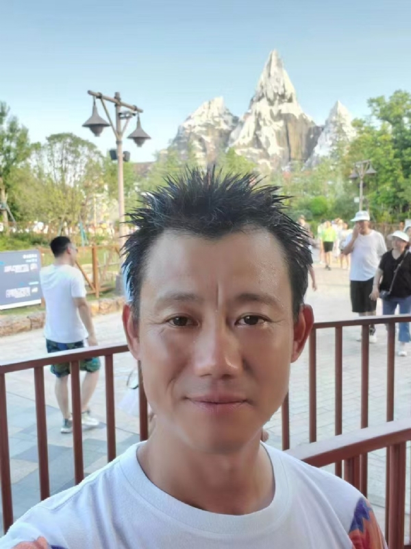 艾氏涂料博的第一张照片--九江相亲服务中心