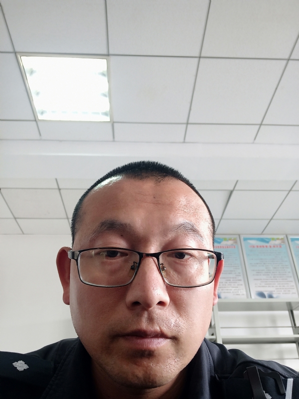 布鲁斯贺的第三张照片--九江相亲服务中心