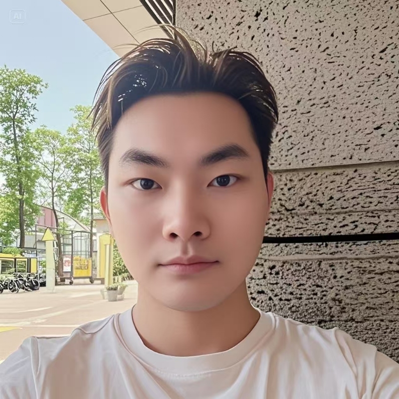 锐小哥的第一张照片--九江相亲服务中心