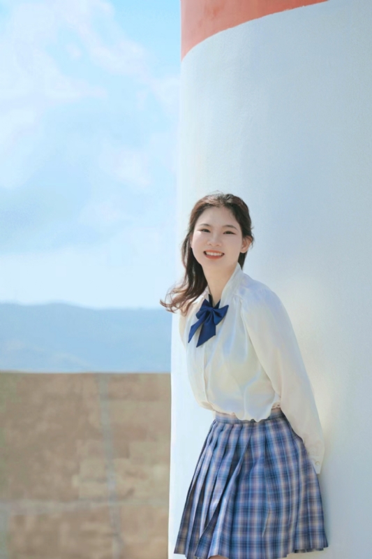 j女士的第一张照片--九江相亲服务中心