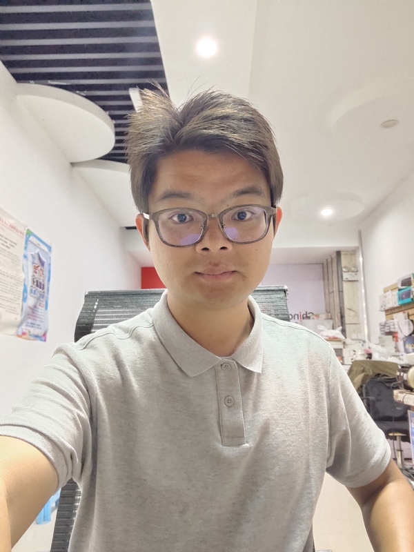 华兴通讯的第一张照片--九江相亲服务中心