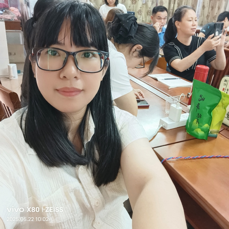 雯城慧敏的第一张照片--九江相亲服务中心