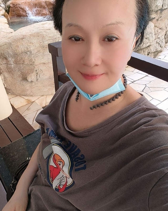 hong的第三张照片--九江相亲服务中心