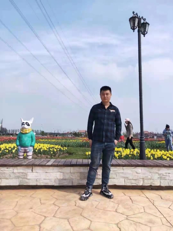 海阔天空的第一张照片--九江相亲服务中心