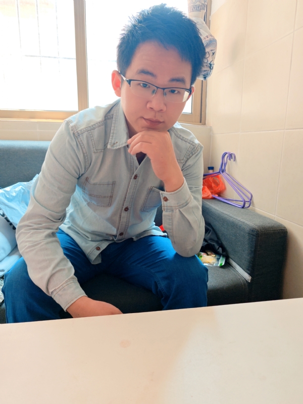 红尘一粟的第一张照片--九江相亲服务中心