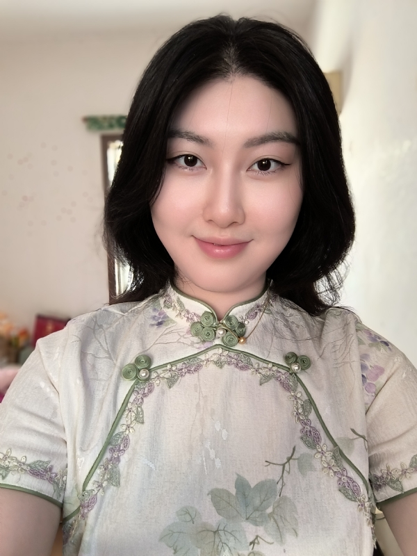 梅莱的第一张照片--九江相亲服务中心