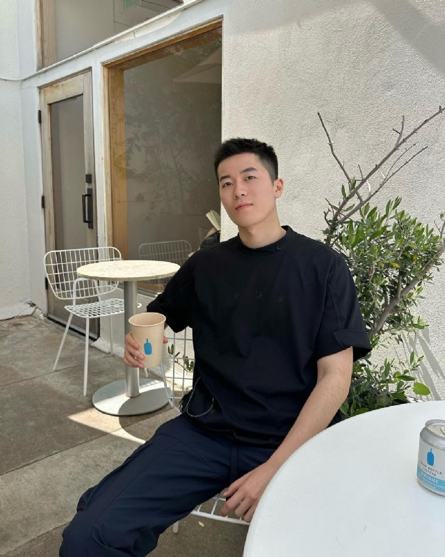 VV的第二张照片--九江相亲服务中心