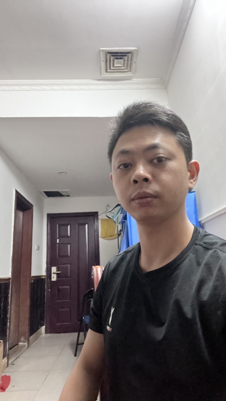 飞天猪的第一张照片--九江相亲服务中心