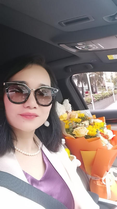 Apple的第一张照片--九江相亲服务中心