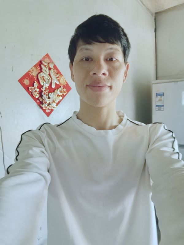 夏风微凉的第一张照片--九江相亲服务中心